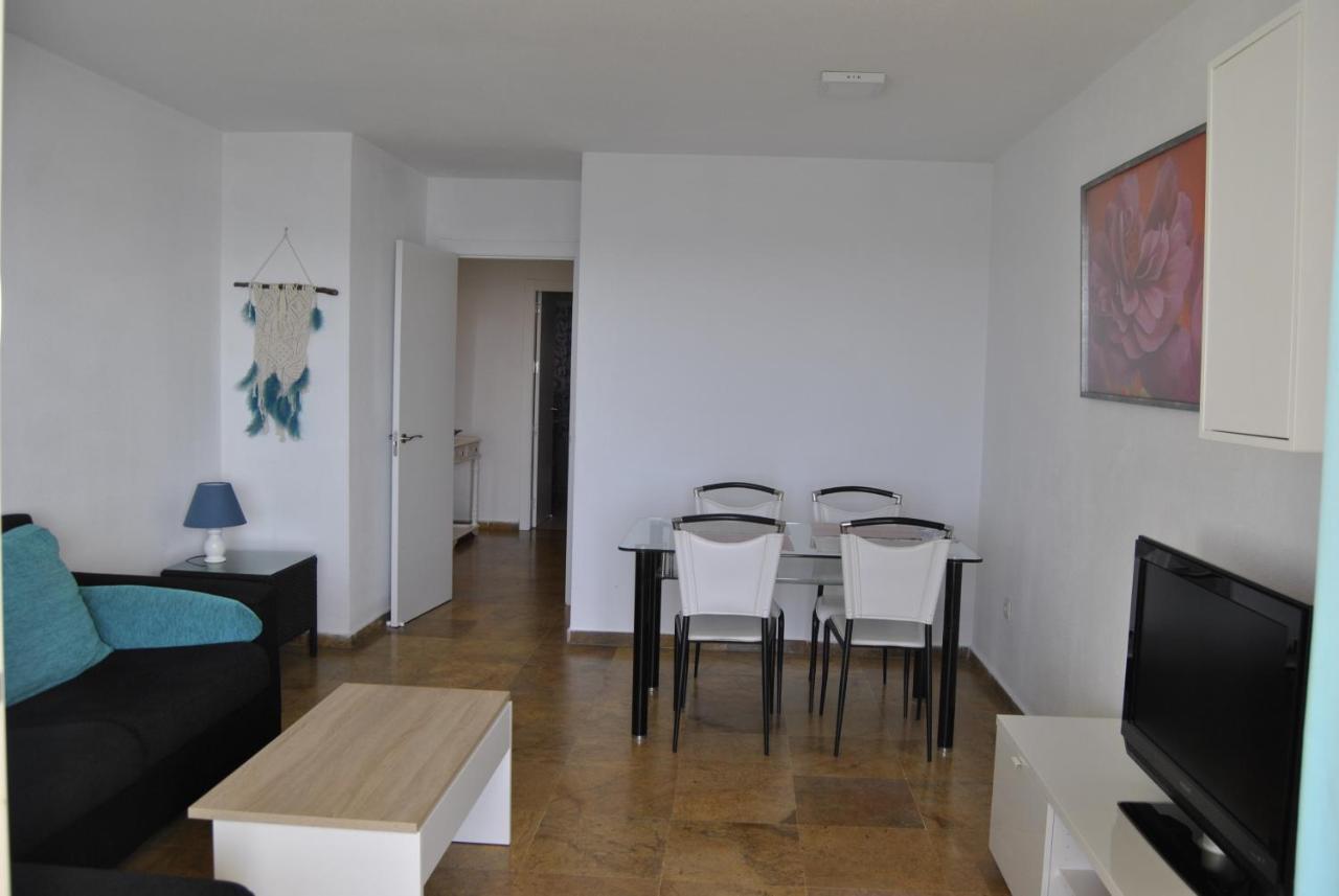 Apartamento Frente Al Mar,Primera Linea Rincon de la Victoria Exterior photo