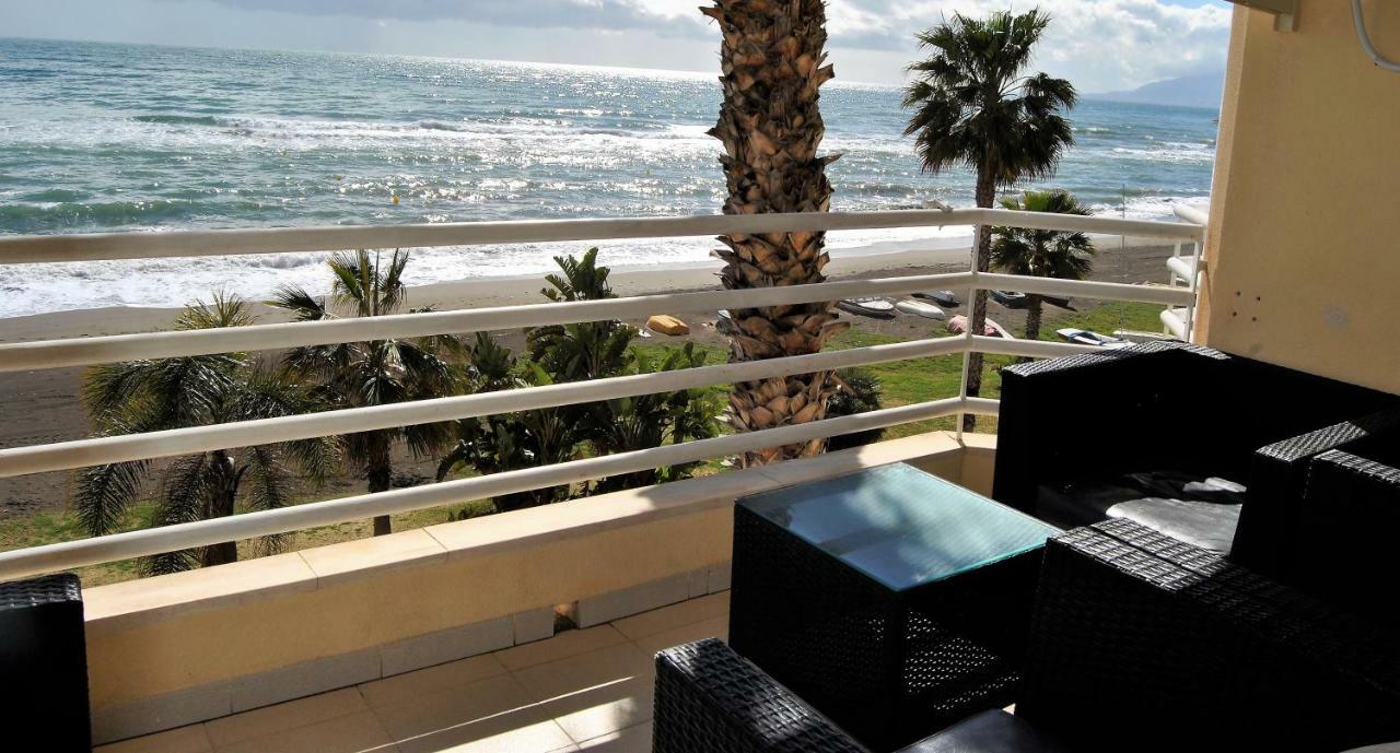 Apartamento Frente Al Mar,Primera Linea Rincon de la Victoria Exterior photo