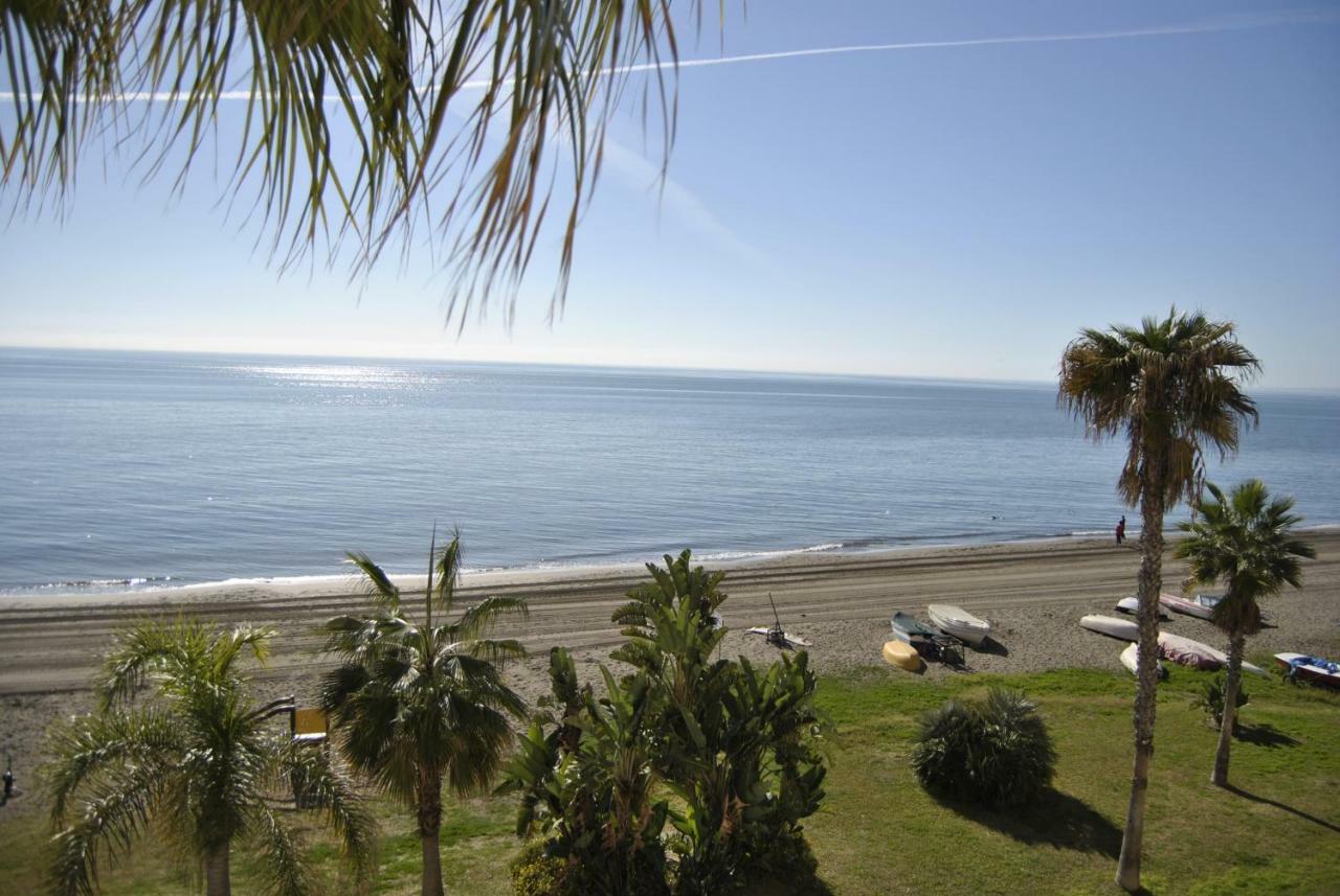 Apartamento Frente Al Mar,Primera Linea Rincon de la Victoria Exterior photo